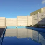 Cabañas acantilados city